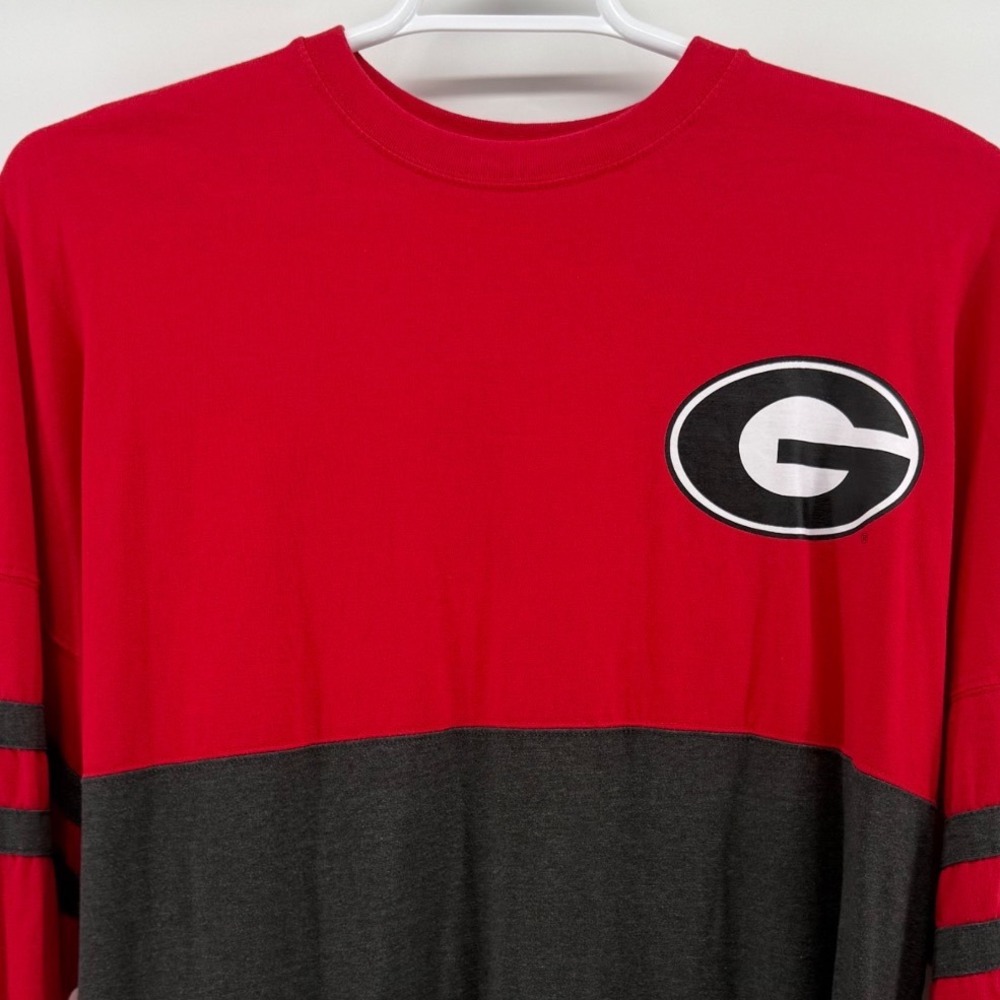 Three‎ Square Georgia Bulldogs Mens Medium Long Sleeve Colorblock Spirit Jersey